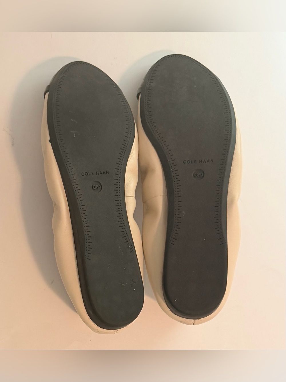 COLE HAAN W05005 Leather Cap Toe Ballet Flats Ivory Cream Black Patent Size 9 B - Picture 11 of 11